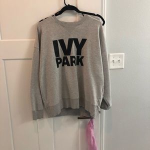 IVY PARK sweatshirt